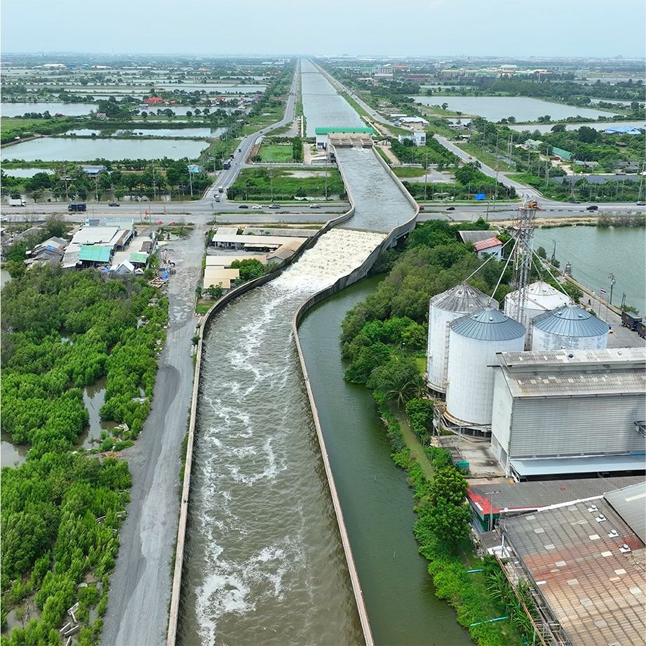 広がり続けるフィールド